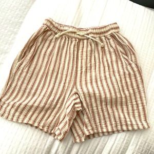 Like new Rylee and Cru girls linen shorts